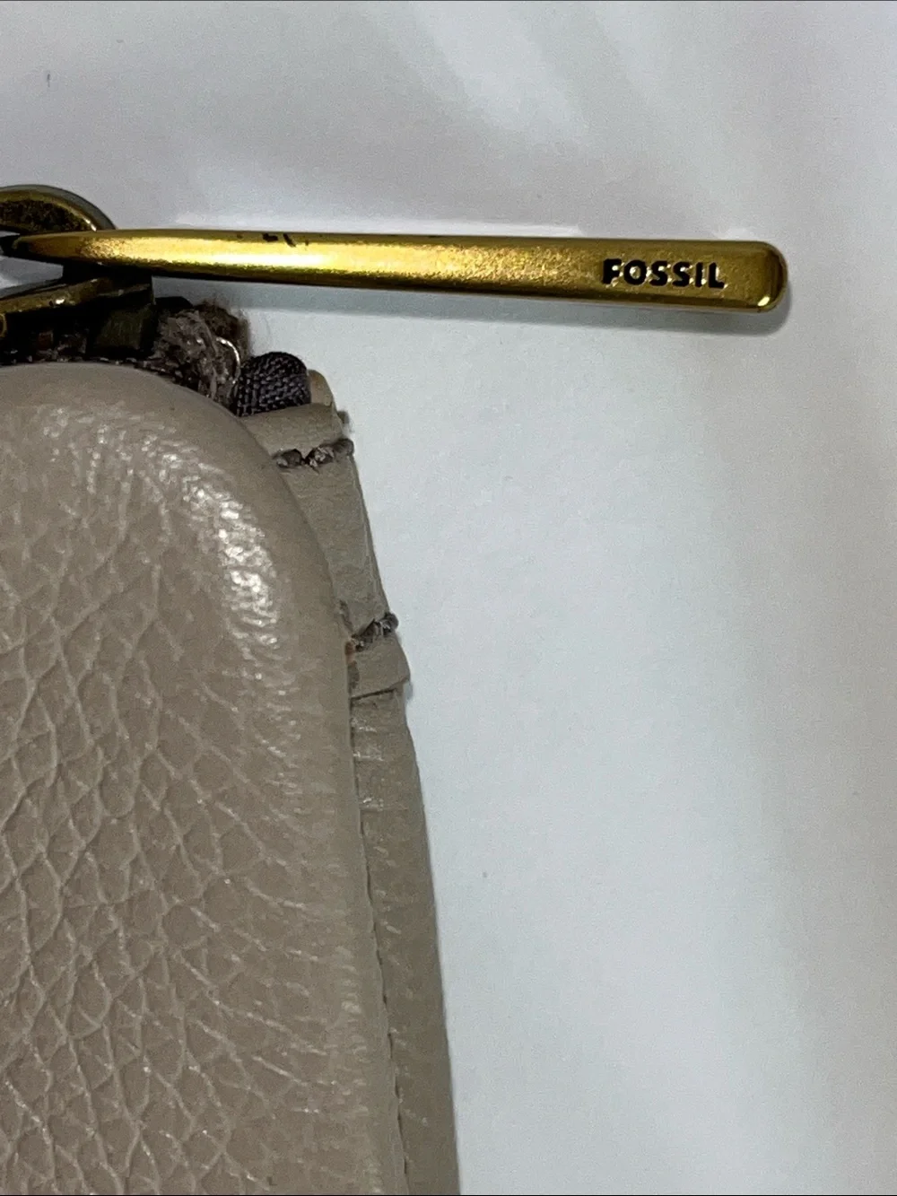 Fossil Taupe Leather Zip Continental Wallet